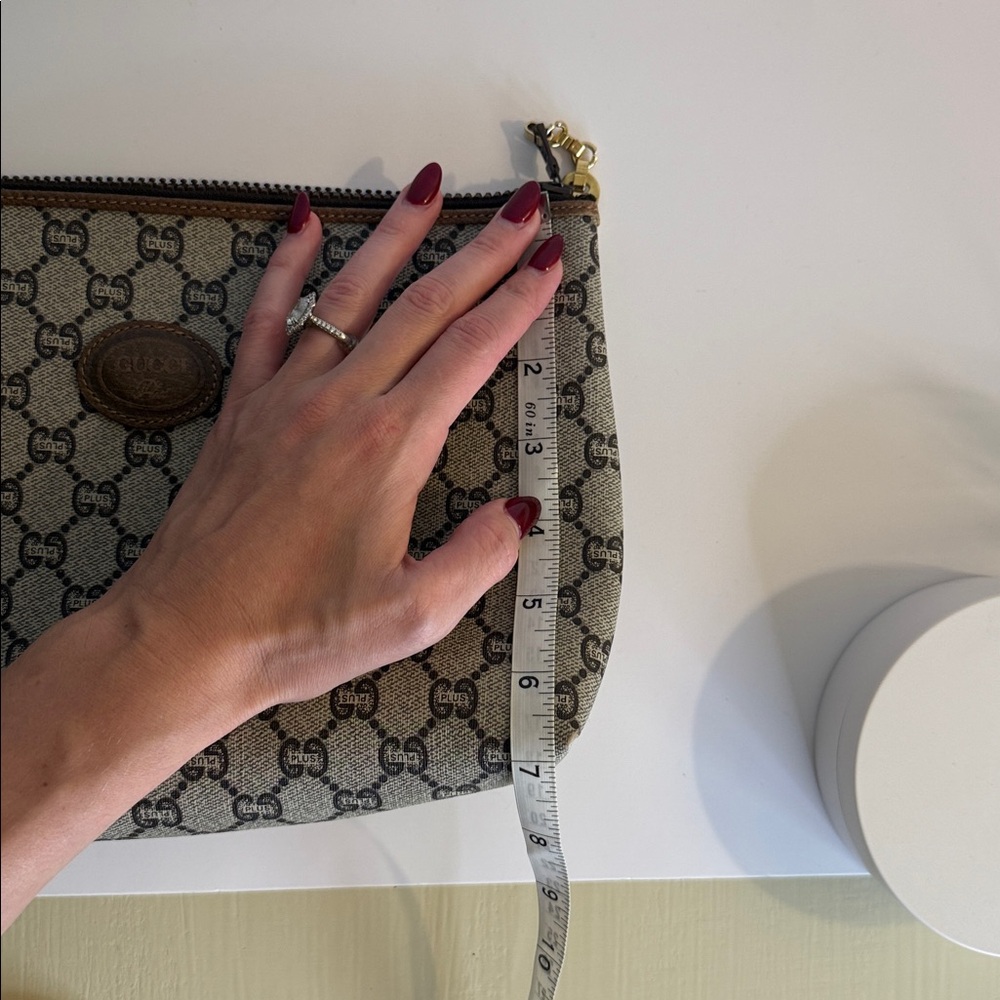 Vintage GUCCI PLUS Clutch Pouch w/ Original Auth - Picture 11 of 11